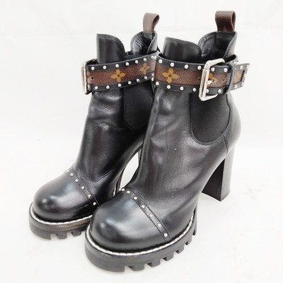 Louis Vuitton Boots Women Black Leather calf 3984438