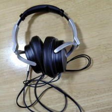 Denon AH-D1100 Black Sealed Type Headphone Head Band Over Ear