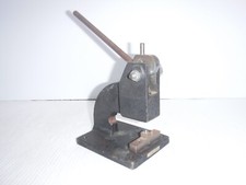 Cambion 3802 Hand Tool Press