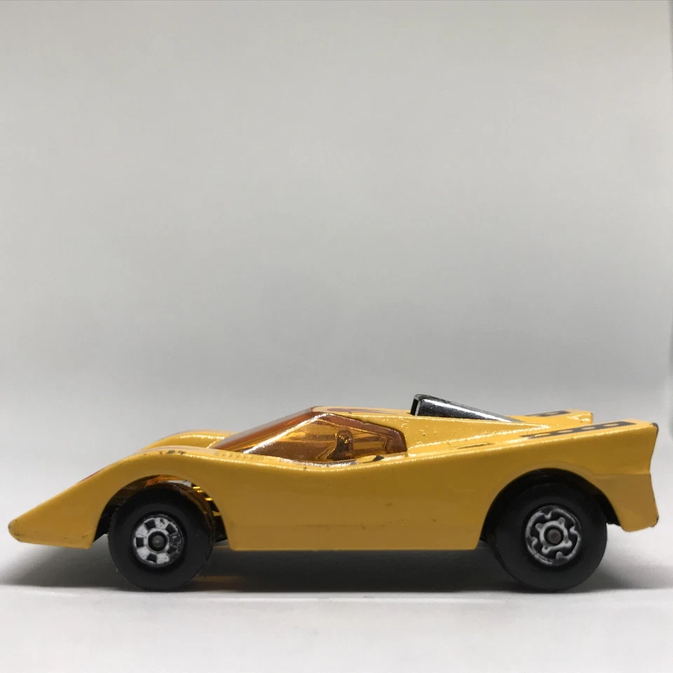 Lesney Matchbox Superfast No. IX/9 Flamin Manta 1971/1978 Yellow/Red - England - Image 2 of 4