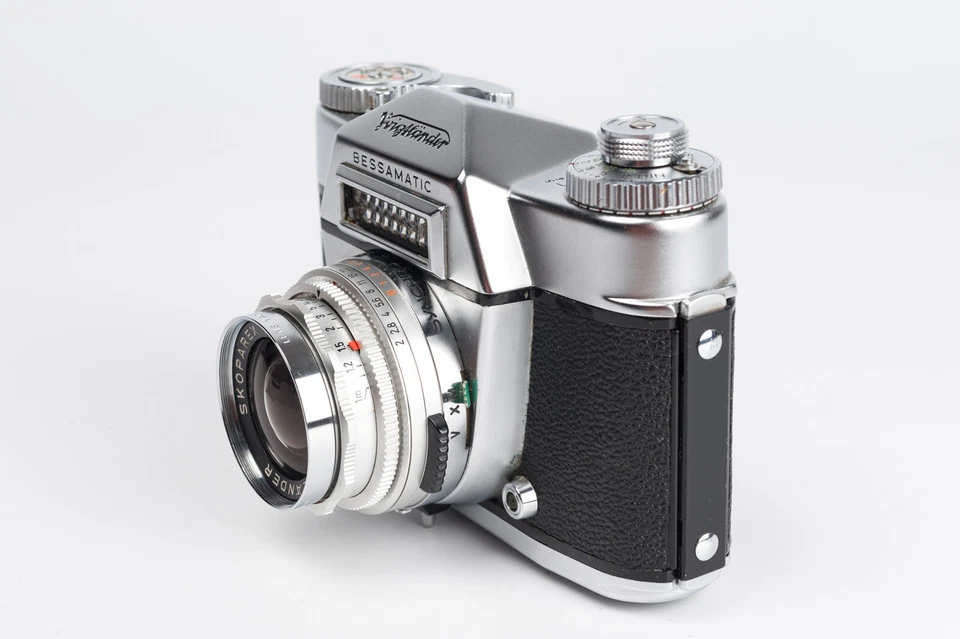Voigtländer Bessamatic + Scoparex 1:3,4/35 mm - Photo 3/4