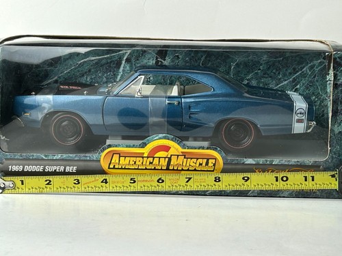 Ertl American Muscle 1:18 Scale 1969 Dodge Super Bee, Blue - Picture 19 of 19