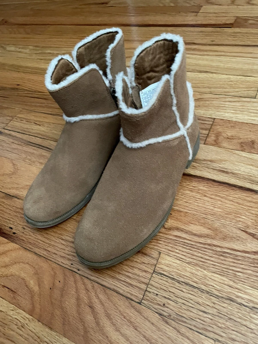 Kids boots top size 3