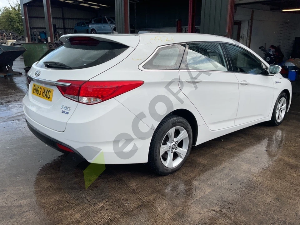 HYUNDAI I40 mk1 Door Complete Rear Right Side 770043Z000 - Image 4 of 4