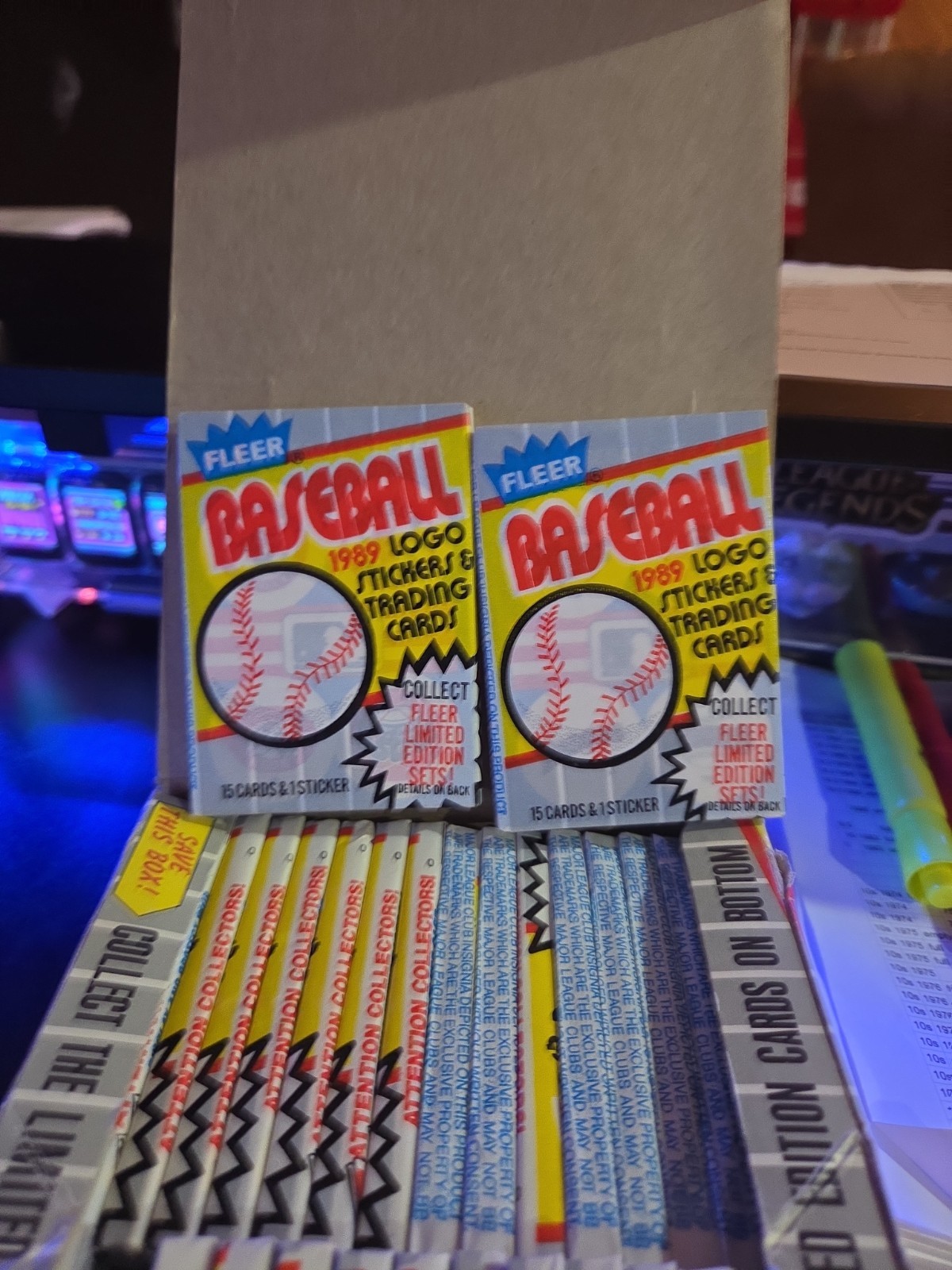 1989 Fleer Baseball Wax Box - Open Box #587 SINGLE PACKS