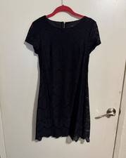 Laundry by Shelli Segal Black Floral Lace Sheath Dress Round Neck Short Sz 2