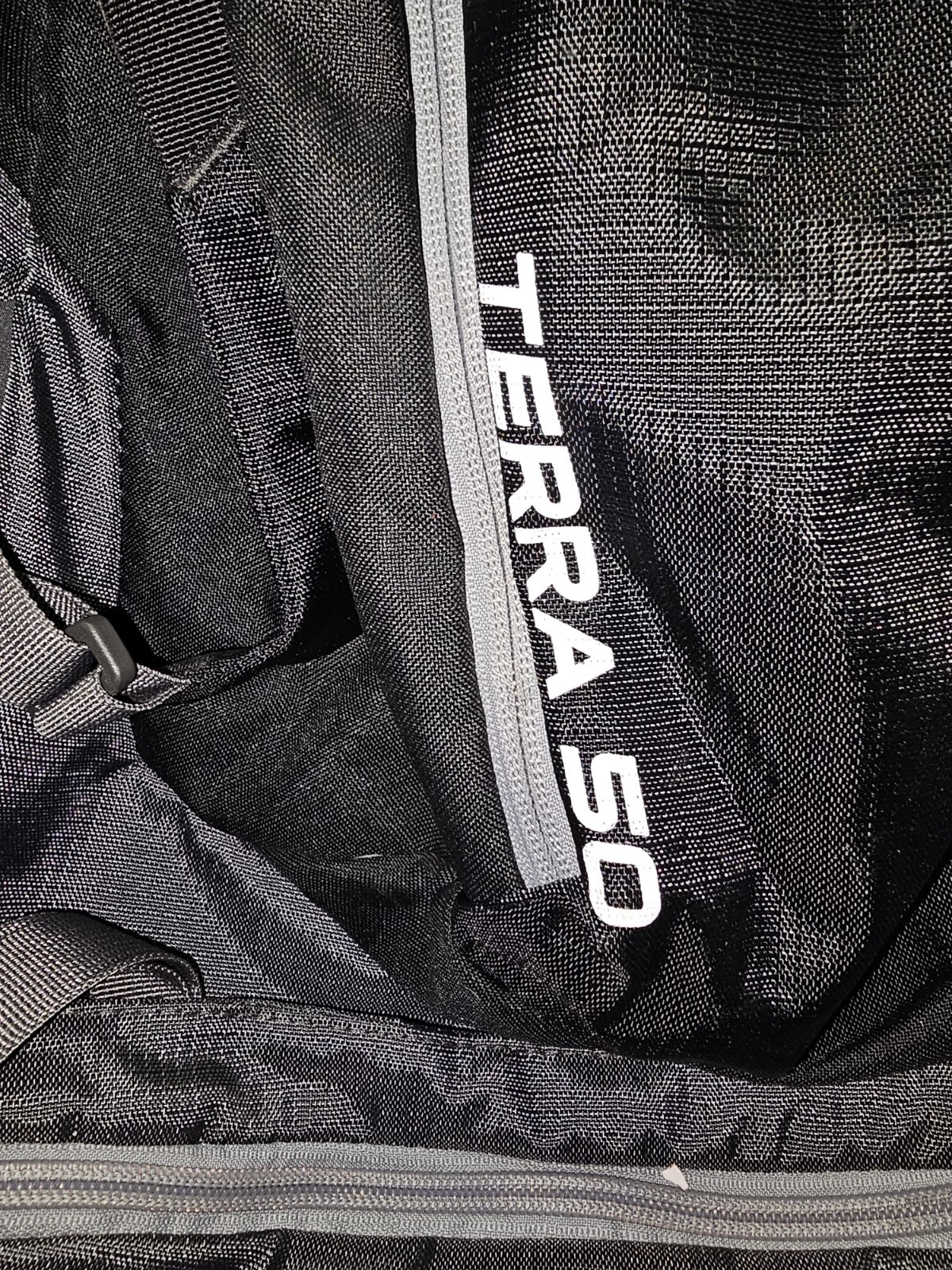 North Face Terra 50 Gray 50L Hiking Backpack External Pockets Hip Belt Support! thumbnail 4