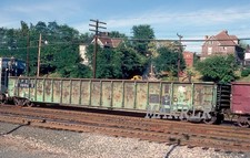 RR Print-PENN CENTRAL PC 598865 at Conway Pa  9/15/1986