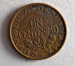 1935 PANAMA CENTESIMO Low Mintage Hard to Find Coin Lot J6