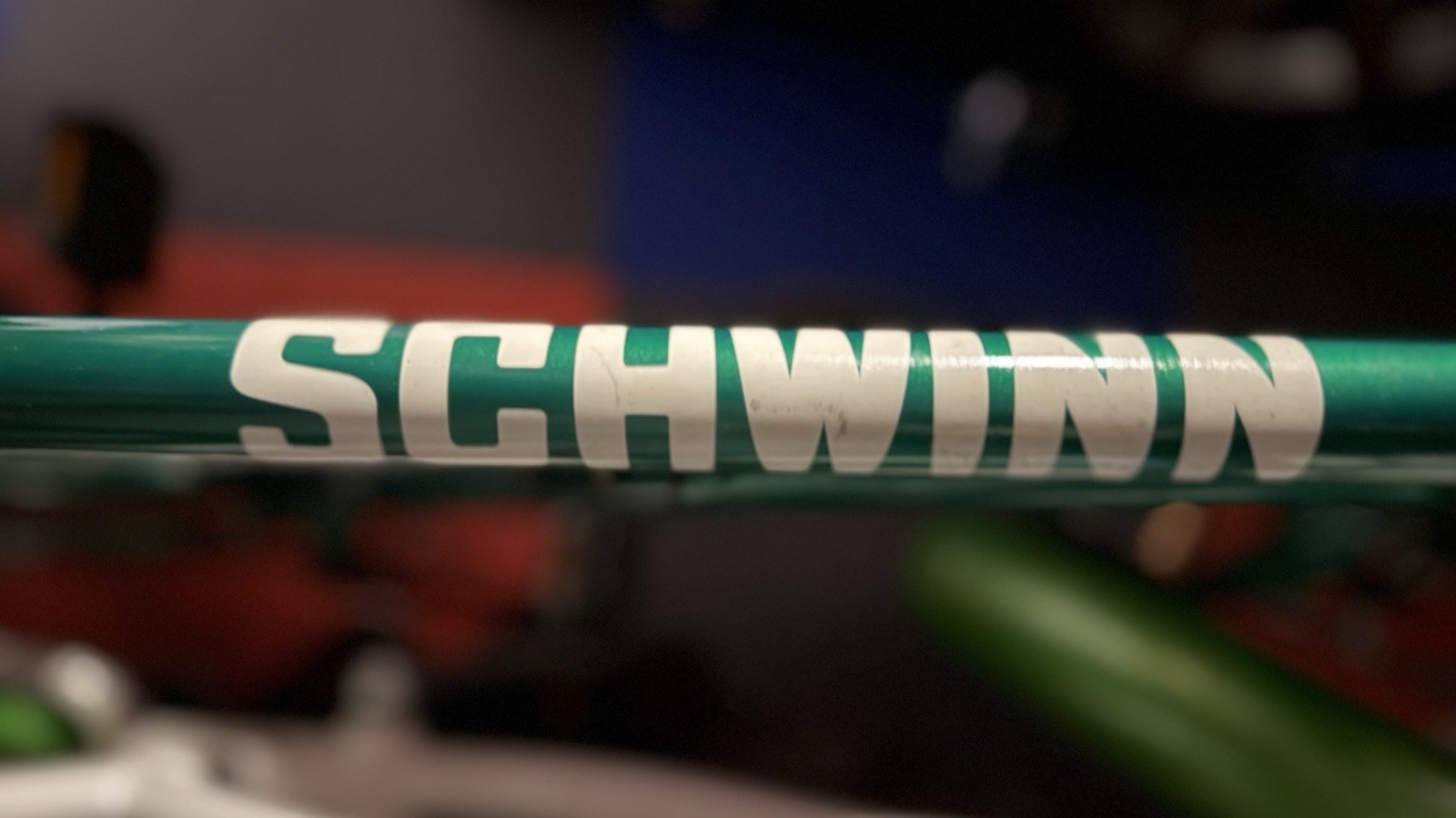 Men&rsquo;s Schwinn Commuter Collegiate Bike - M