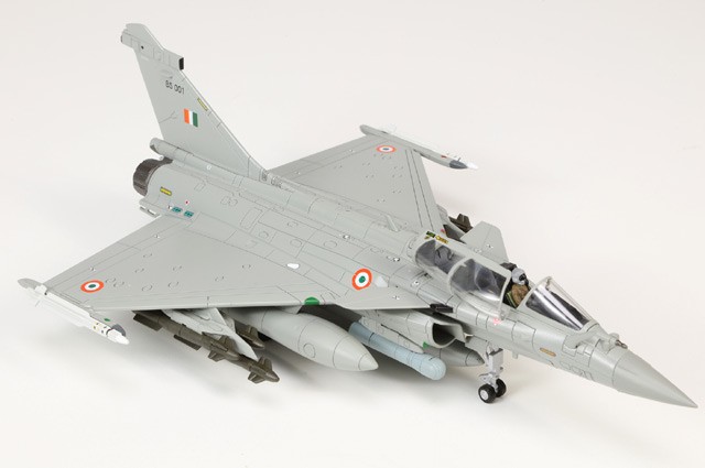 HA9616 Hobby Master Rafale EH 1/72 Model BS001 Indian Air