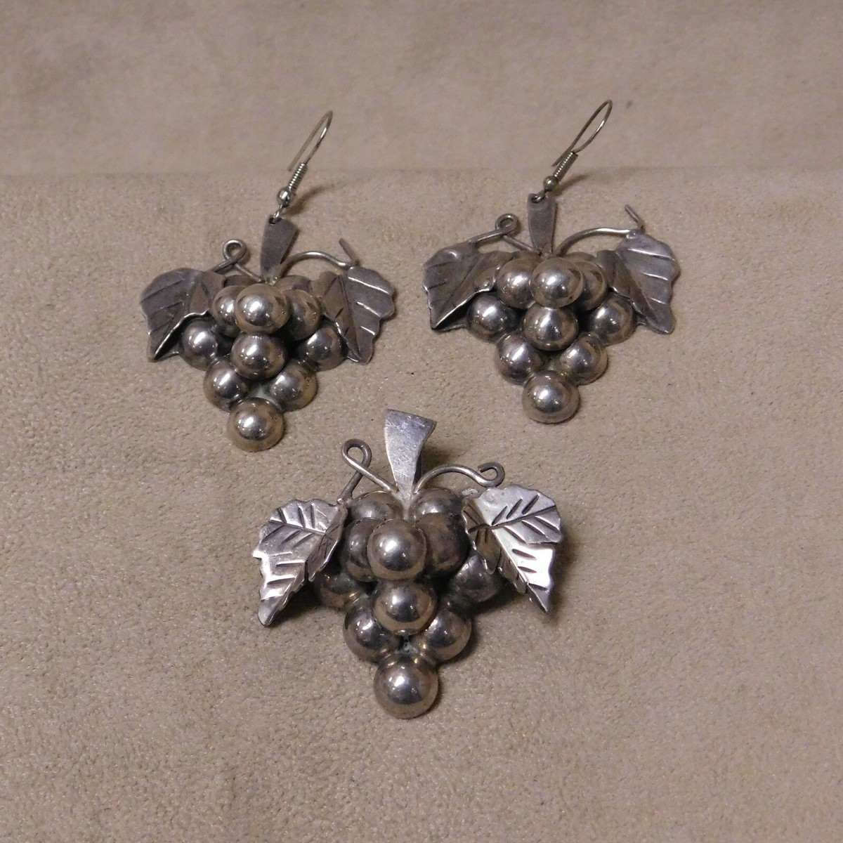 Sterling Silver Grape Cluster Pin/Pendant and Earring Set from