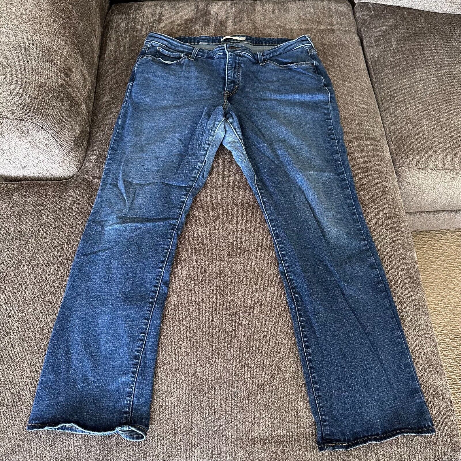 Levi's Womens Plus Jeans 20W 414 Classic Straight Short Dark Wash