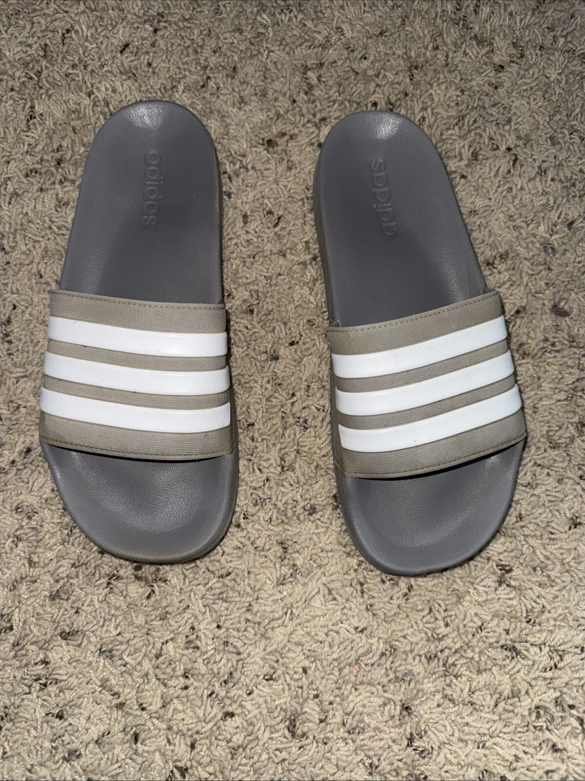 Scivoli adidas adilette uomo