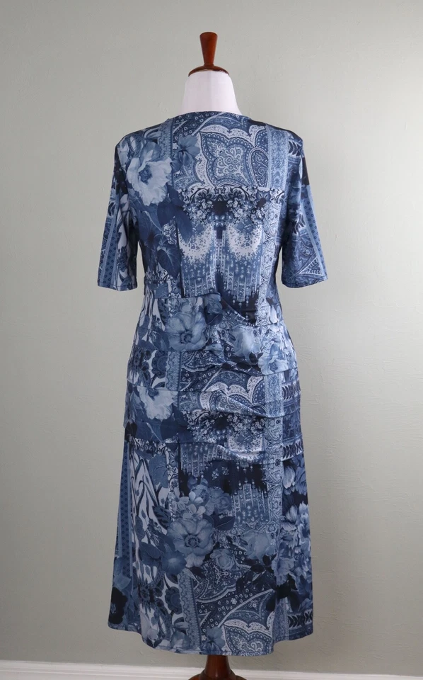 Vestido CHICO'S $129 Slinky Floral Paisley Plisado en Niveles Talla 1 EE. UU. Mediano 8/10 Foto 4 de 4