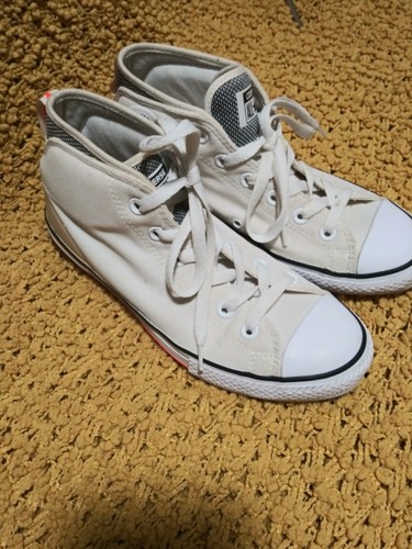 CONVERSE ALL STAR CHUCK TAYLOR HIGH TOP Junior US Size 5 - Picture 5 of 11