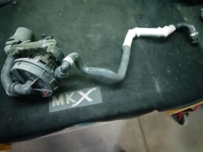 AUDI R8   2017 Air Injection Pump 1045359