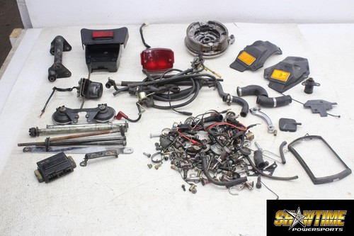 86-06 KAWASAKI VULCAN 750 VN750 PARTS HARDWARE COVER TAIL LIGHT MOUNT HORN