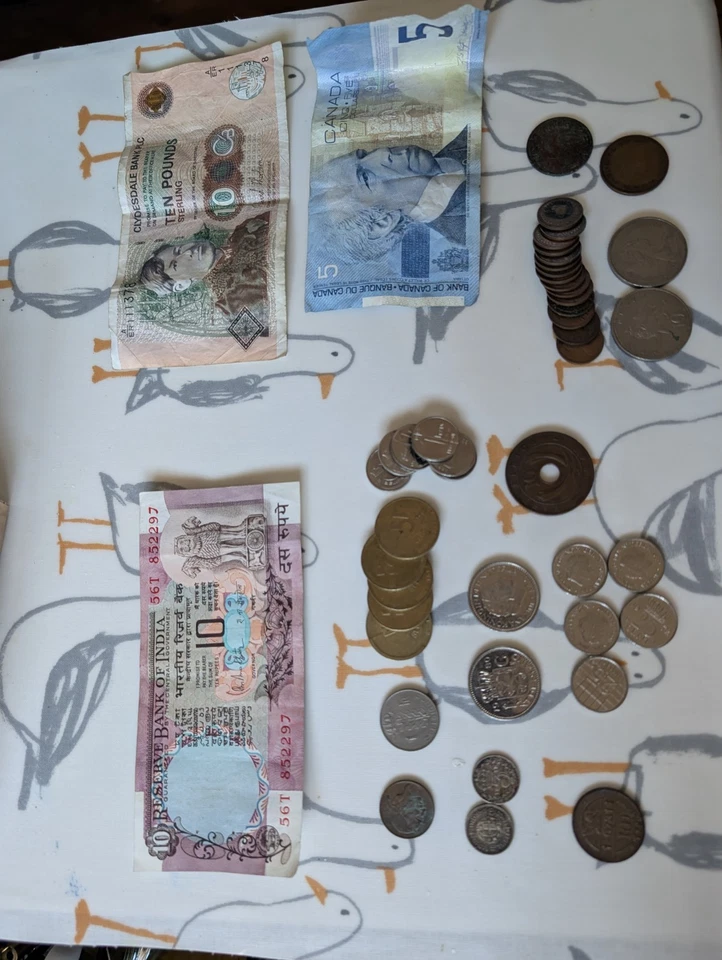 Assorted Old Money Coins Notes Europe India Canada Marks Half Penny Etc - Image 1 of 1