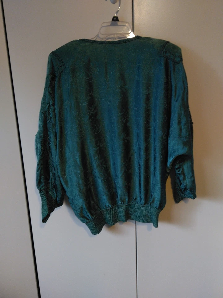 Top caprichoso elegante bohemio con detalles de terciopelo bordado para mujer talla L único Foto 2 de 4