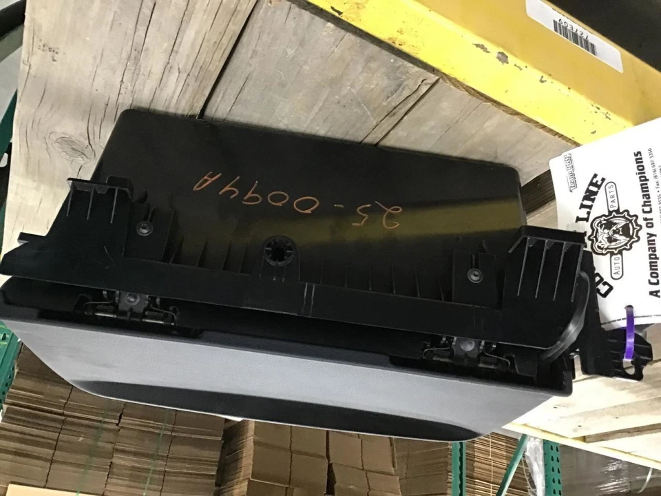 Console Front 217 Type S Models Coupe Floor Fits 15-17 MERCEDES S-CLASS 1013328 - Изображение 4 из 4