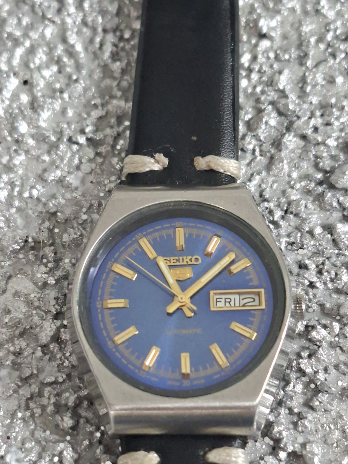 SEIKO D/D BLUE Automatic 6309A Wristwatch Men’s 17J DIAL Japan VINTAGE made 5 - vintagewatches.pk