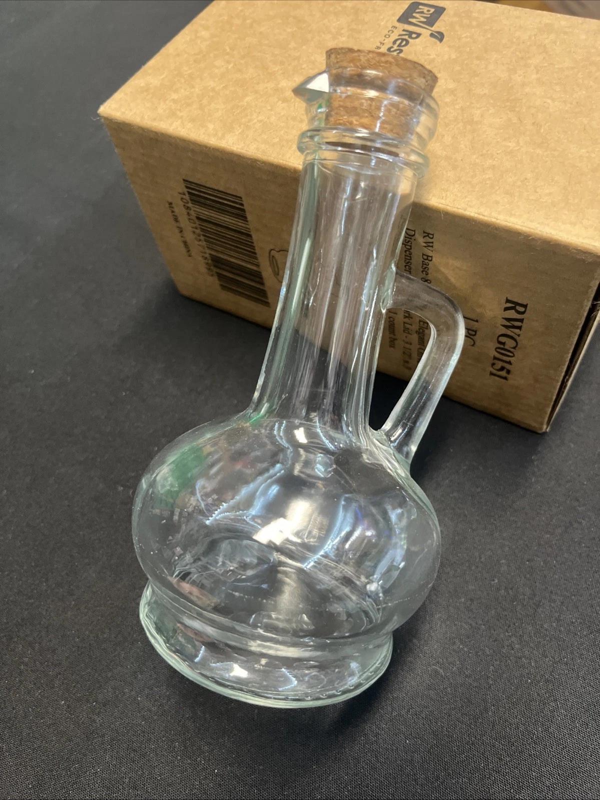 RW Base 8oz Glass Elegant Olive Oil Dispenser Cork Lid Vinegar Restaurantware
