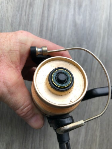 Shakespeare Cant Twist Series 50/40 Spinning Fishing Reel-FREE POST-UK MAINLAND - Picture 4 of 18
