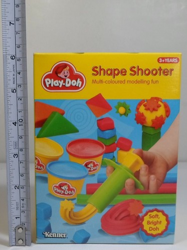 KENNER VTG 1992 TONKA PLAY DOH SHAPE SHOOTER EUROPEAN NEW MISP SEALED - Picture 2 of 8