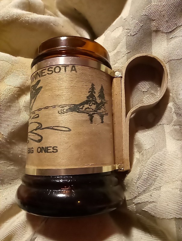 Marvelous Minnesota Home Of The Big Ones Vintage Wood Handled Mug