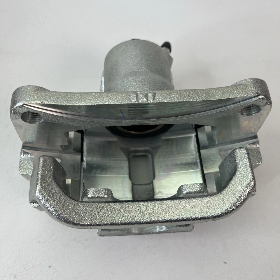 Toyota 47850-60110 Cylinder Assembly Rear Di For2015-2021 Toyota Land Cruiser Foto 3 de 4