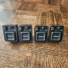 [35190-S04-C01ZB] 96-00 Honda Civic EK HEATED POWER MIRROR SWITCH *NH264L*