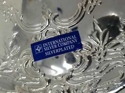 international silver company 3 piece dresser set International Silver Company Silver-Plated 3 Piece Dresser Set