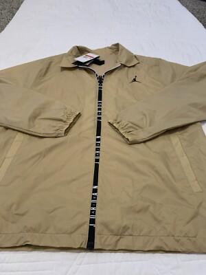 Jordan Essentials Men's Woven Basketball Jacket Large Desert/Black DX9687-277