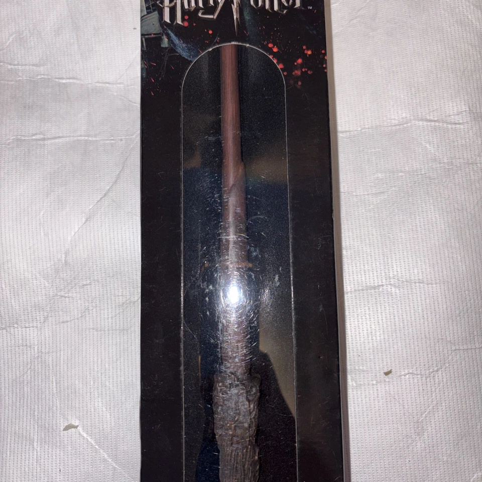 Harry Potter - Official Collector's Wand - The Elder Wand - by Noble Collection - Image 3 of 4