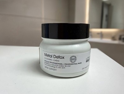 L'Oreal Professionnel Serie Expert Metal Detox Mask 8.5 oz FREE SHIPPING