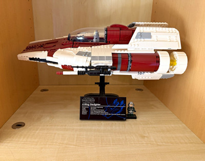 LEGO Star Wars A-Wing Starfighter Displaymodell mit Ständer (Vollständiges Set)