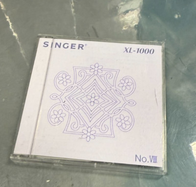 SINGER Embroidery Card Holiday No VII  Quantum  XL1000 