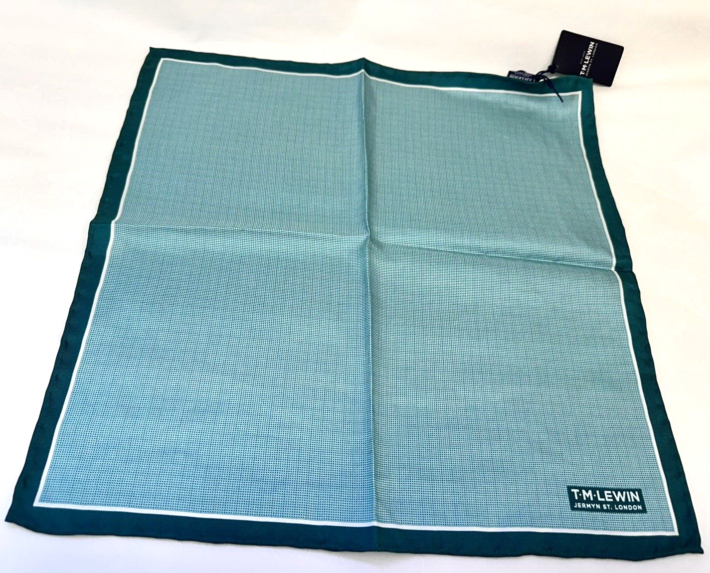 NEW! TM Lewin green silk pocket square – semi-plain with border