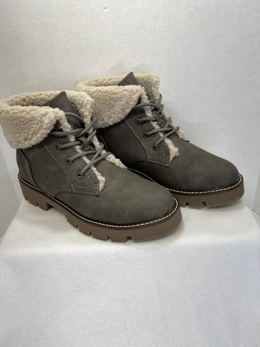Sonoma Women'sGray Faux Leather Sherpa Lined Ankle Snow Boot - Size 8-1/2 Med.
