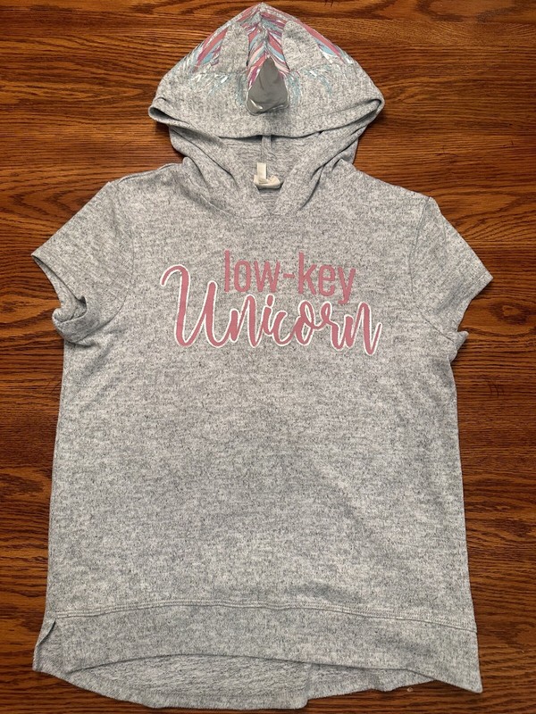 Self esteem Girls Youth Short Sleeve Top Unicorn With Hood  Size 14 Horn Gray