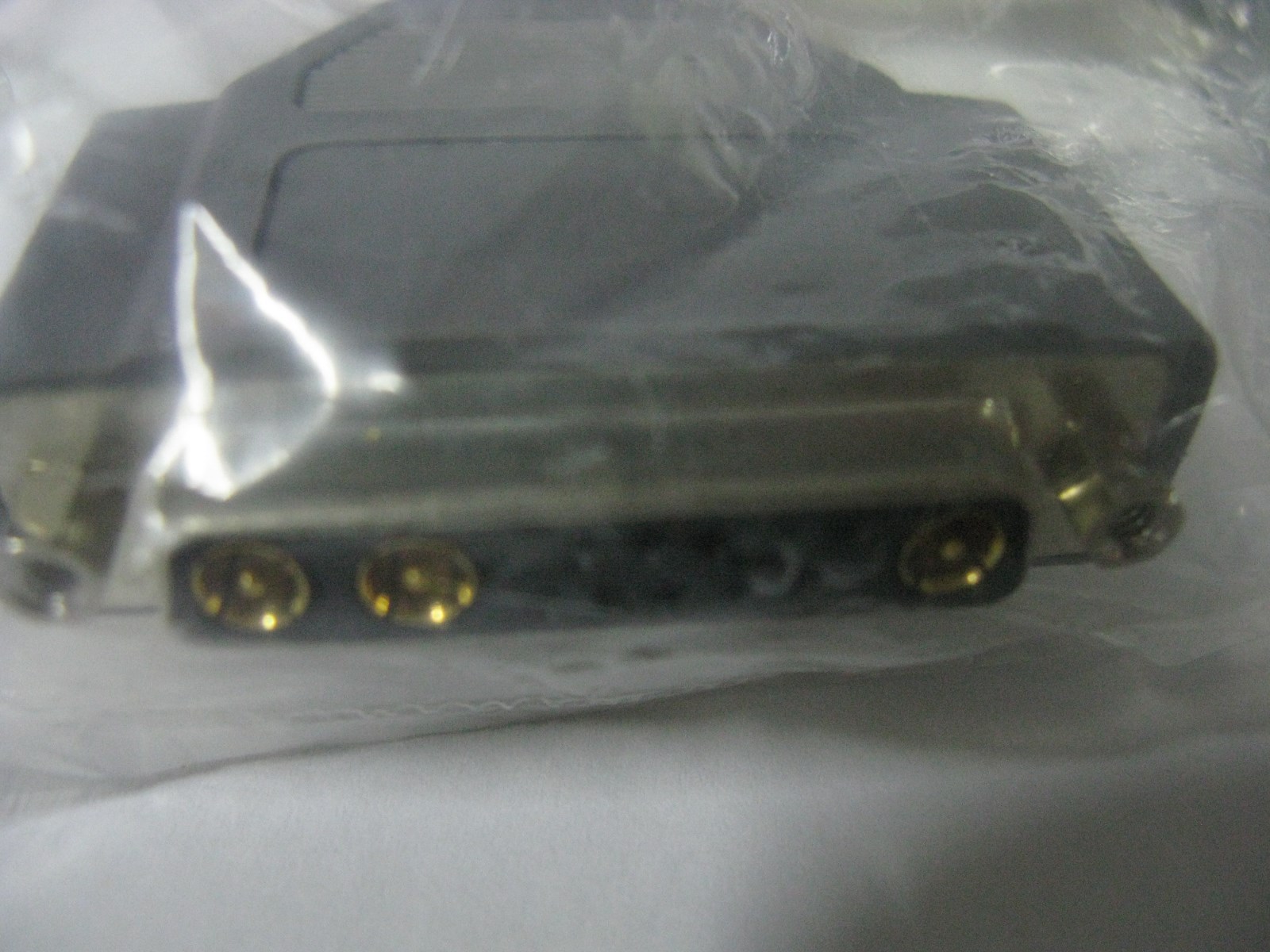 Picture 2 of 3
