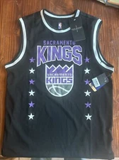 UNK Sacramento Kings NBA Jersey Large NWTs