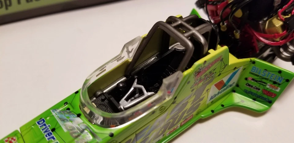 Darrell Russell "Fast And Furious" 2003 MATCO Top Fuel 1/24 Movie Merchandise - Image 3 of 4