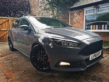 **1 PREV OWNER** 2016 FORD FOCUS ST 3 2.0 TDCI 5 DOOR HATCH STEALTH GREY 185 BHP