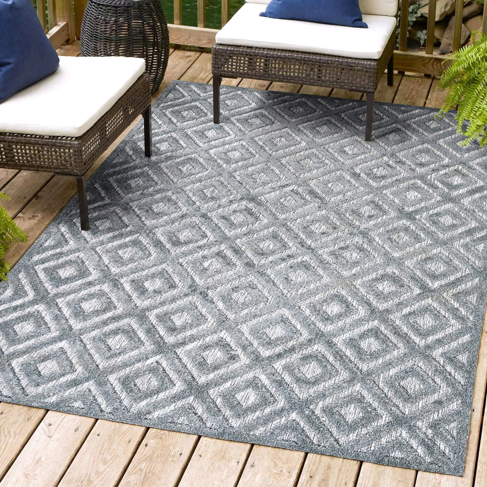 Jonathan Y Ibiza 4x6 Grey Polypropylene Outdoor Rug  