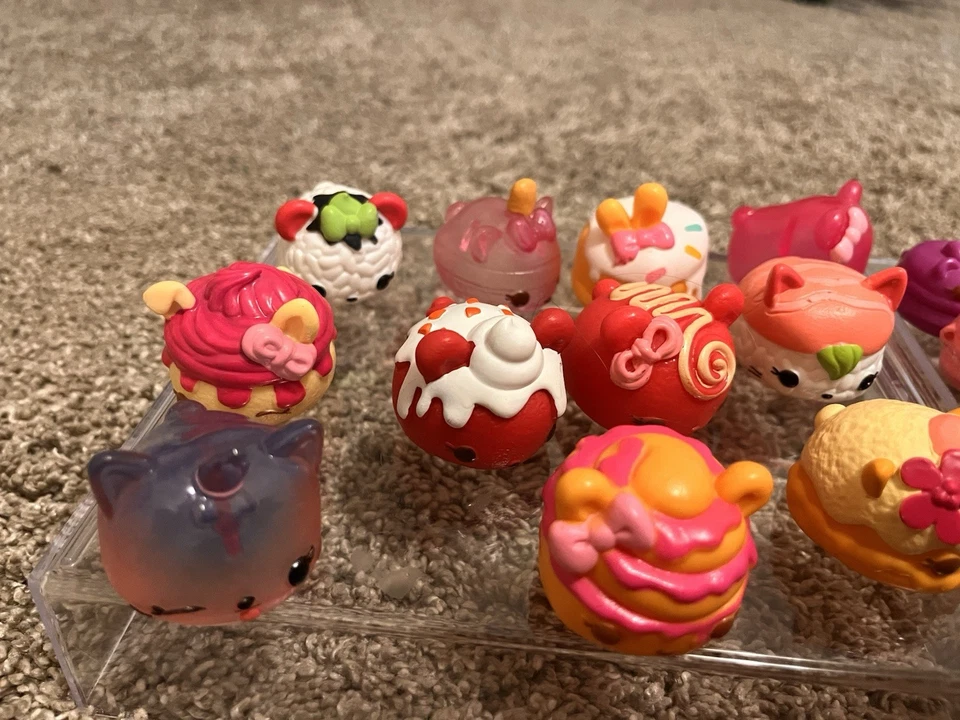 Lote de 27 tapas motorizadas Num Noms Light Up Chapstick Foto 3 de 3