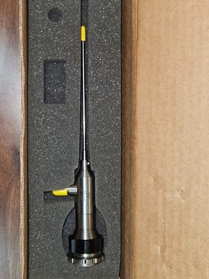 Smith & Nephew NADELFERNROHR 2,7 MM 30 DEG, 25 MM BRENNWEITE 4130 F S/N HG961075