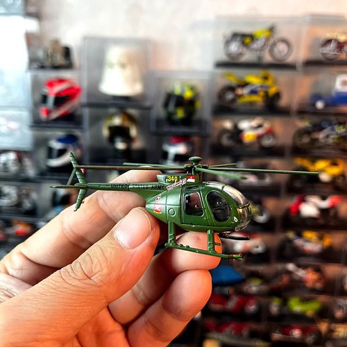 Alloy 1/100 Scale US Army OH-6A Cayuse Helicopter Finished Model Decor Display - Picture 17 of 24