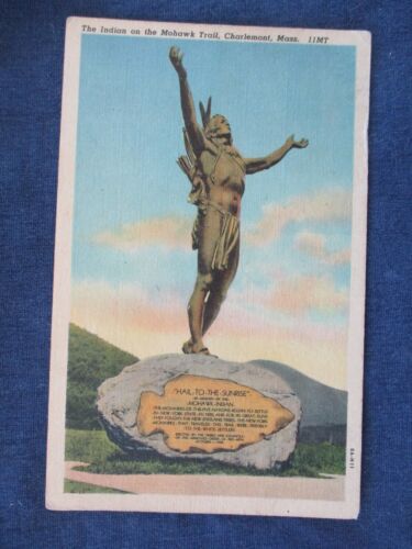 Carte postale monument indien ca1940 Charlemont Massachusetts Mohawk Trail - Photo 1 sur 2